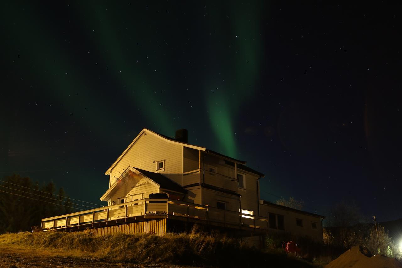 Utsikten Feriehus I Bakkeby ภายนอก รูปภาพ